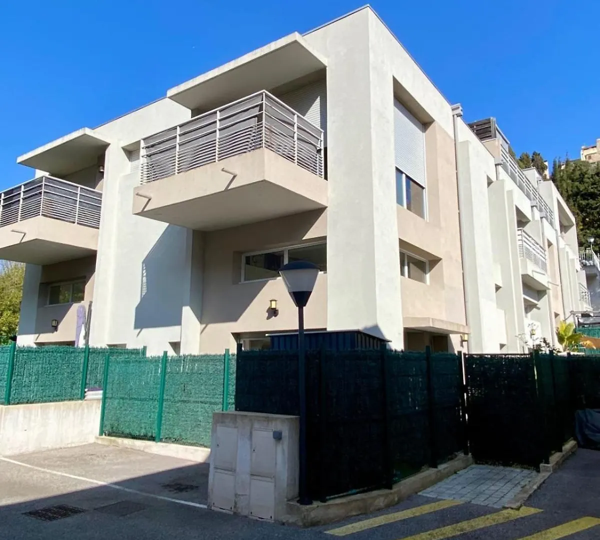 1-Bedroom Apartment Near The City Center Cagnes-sur-Mer